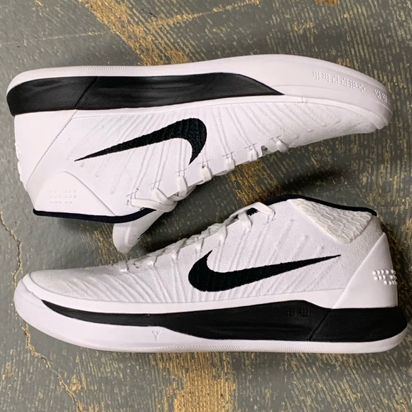 kobe bryant shoes uk